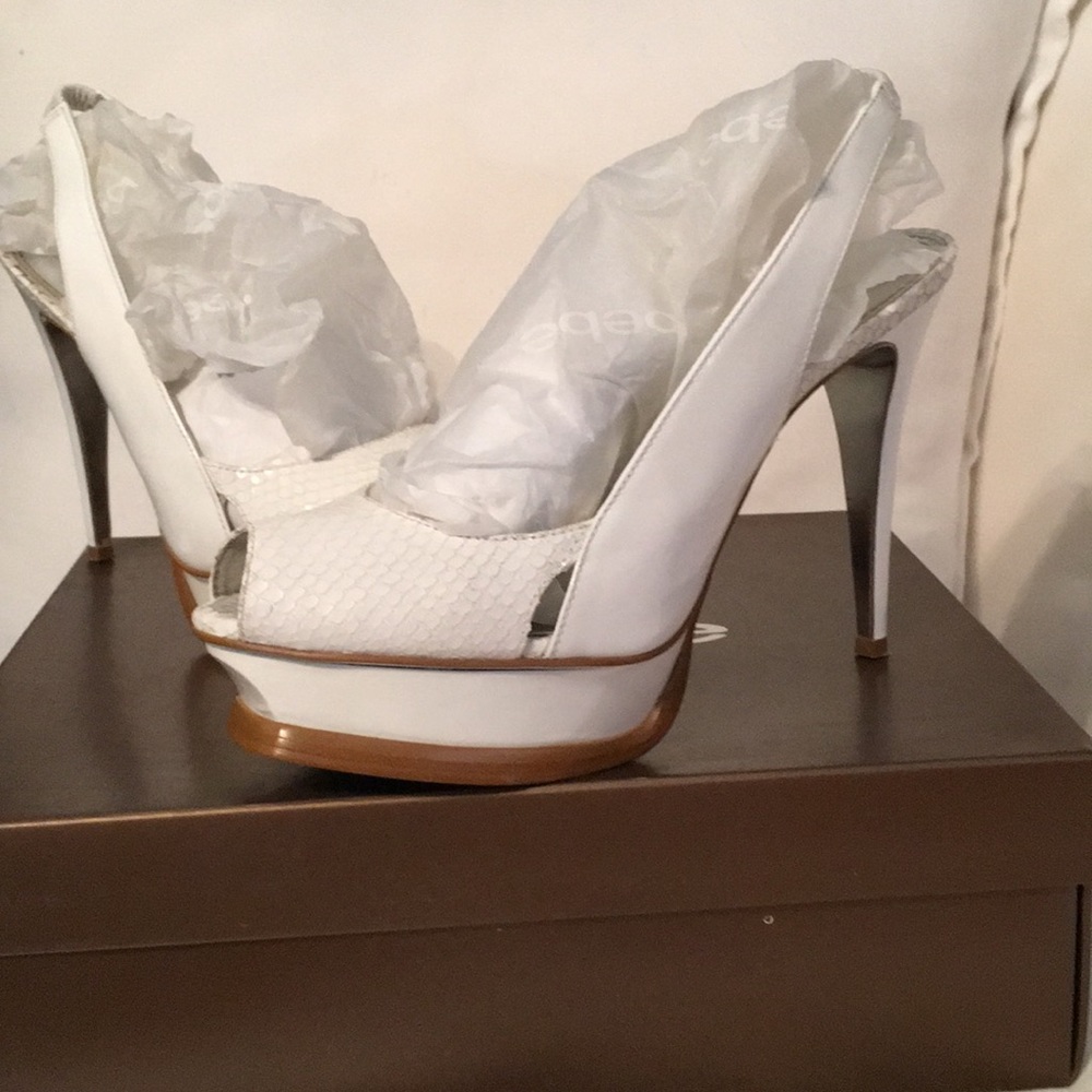 Bebe heels white